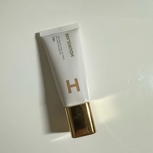 Hourglass skin tint shade 7